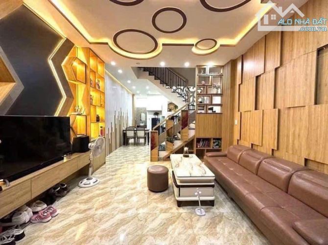 CHỈ 7. x tỷ - KIM NGƯU - LÔ GÓC - 46m - NỘI THẤT GIÁ TRỊ MÊ - 1