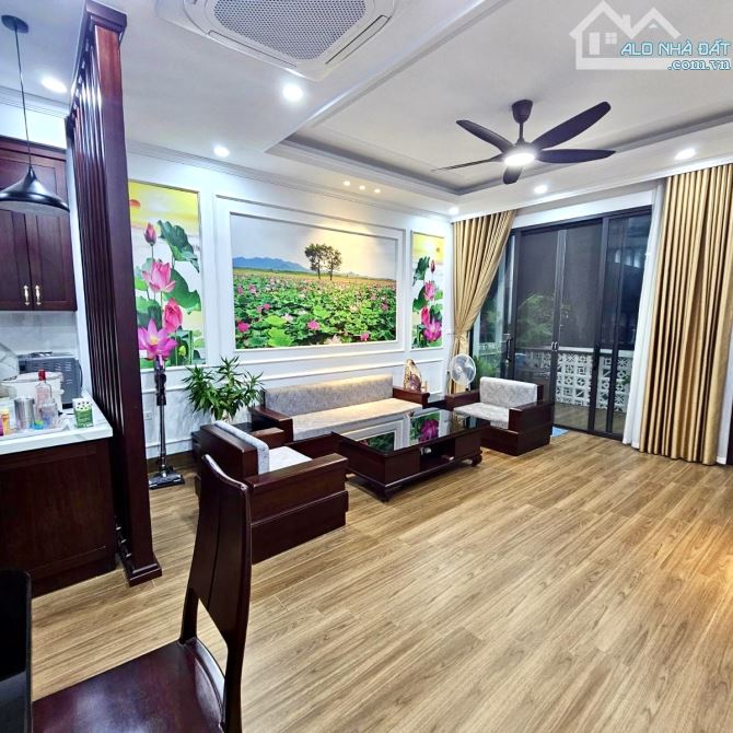 Phân lô Vương Thừa Vũ, ngõ thông, kinh doanh, ôtô tránh, 2 thoáng, gara, 55m*6T thang máy - 1