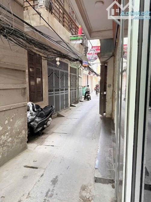Bán nhà Phố Kim Ngưu, đầu giao với Trần Khát Chân, 43m2 x 5 Tầng, mặt ngõ KD, 1 nhà ra ÔTÔ - 1