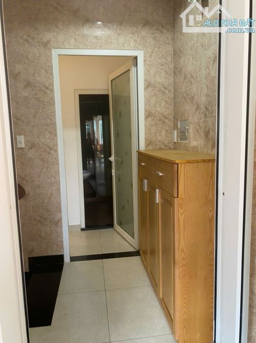 CHDV view GÓC hẻm 350 Nguyễn Văn Lượng 236m2 4 lầu ngang 12m 11PN DT 60tr chỉ 24 tỷ. - 1