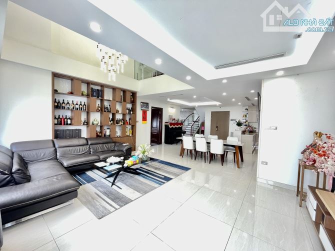CĂN HỘ DUPLEX Ở GOLDEN FIELD - LÔ GÓC 226M², 4PN, NỘI THẤT SIÊU SANG, VIEW CỰC ĐỈNH, 19 TỶ - 12