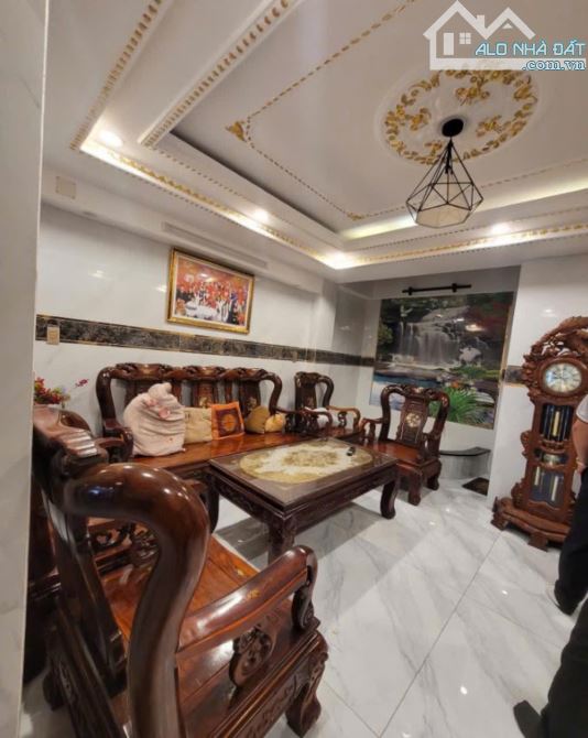 Bán nhà 4 tầng có thang máy hẻm 8m Nguyễn Văn Lượng 86m2 ngang 5.1m sát Lotte chỉ 18.5 tỷ - 12