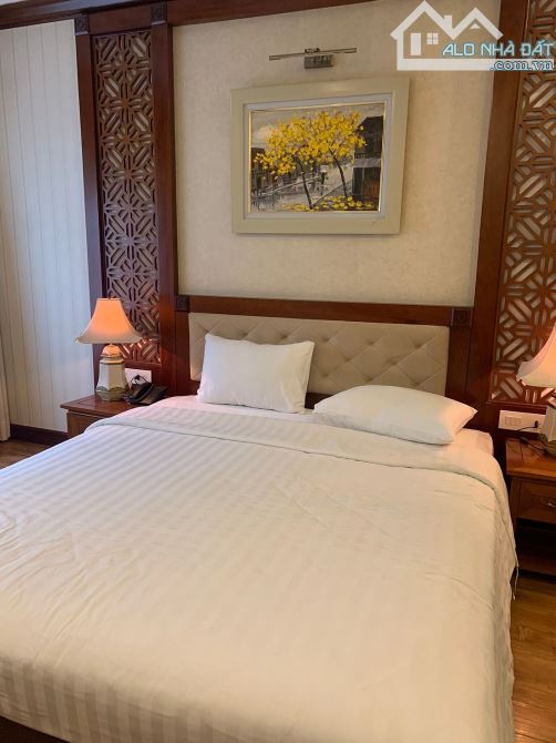 Bán tòa nhà Khách sạn MP Hai Bà Trưng 340m2 x 10 Tầng x mặt tiền 14.2m, giá đầu tư 850 tỷ