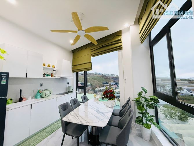 🌻Nhà GÓC 2 mặt tiền Kinh Doanh P11 - ĐL 200m2 Sổ Riêng Xây Dựng HOÀN CÔNG - 18