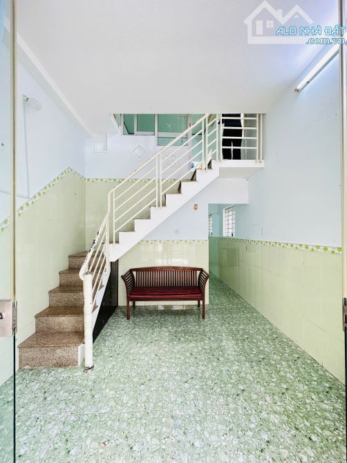 Bán nhà mê lỡ hẻm 3m đg thanh niên dt 33m2 ngang 3,4m giá 2ty350 hướng tây nam - 2