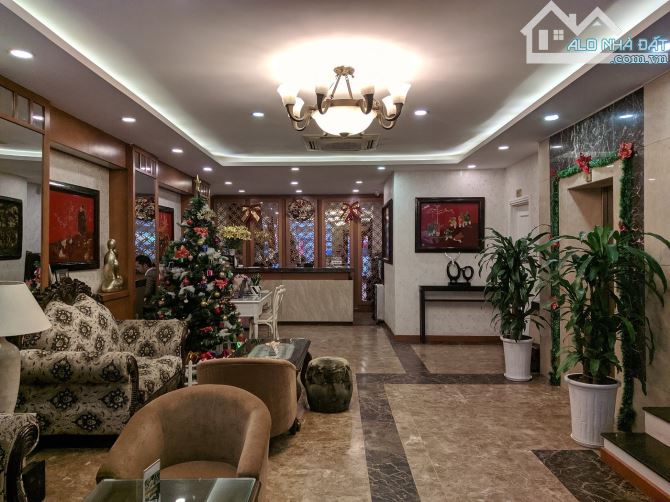 Bán khách sạn mặt phố Hàng Cót, Hoàn Kiếm, DT 170m2 x 12 tầng - MT 9m - 45P- Giá 159 tỷ - 2