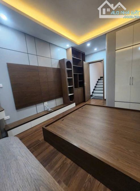 Bán LIỀN KỀ Văn Quán,Hà Đông 75m x 5 tầng giá 18 tỷ , Ô TÔ KINH DOANH. - 2