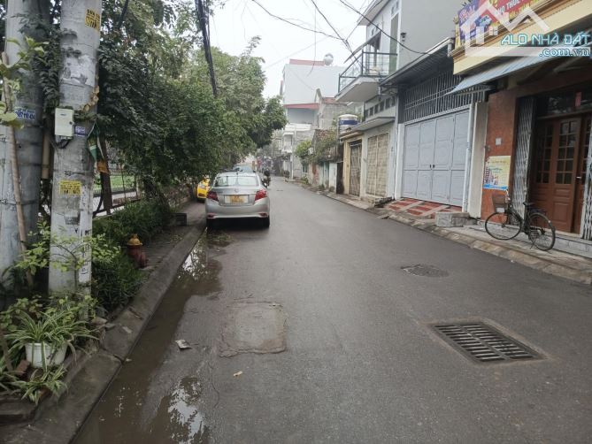 Bán đất Đông Mỹ, Thanh Trì, mặt ngõ thông ô tô 63m2, giá 4,85 tỷ - 2