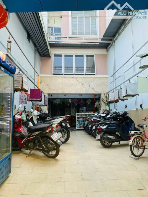 BÁN TÒA NHÀ 6 TẦNG MT NƠ TRANG LONG, P.12, BÌNH THẠNH. DT 10X30M, HĐ THUÊ 145TR GIÁ 35TY - 2