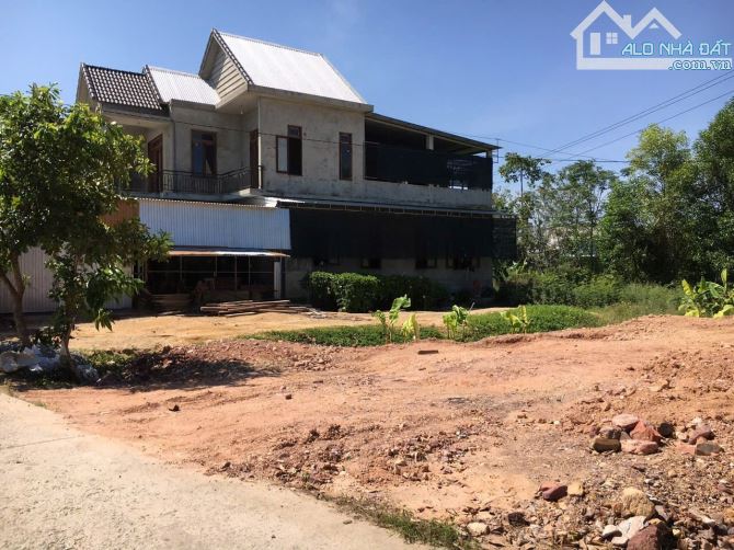 🍀 Xuất hiện lô đất bề ngang 10m khổ biệt thự gần 200m2 (full đất ở) xây dựng tự do - 2