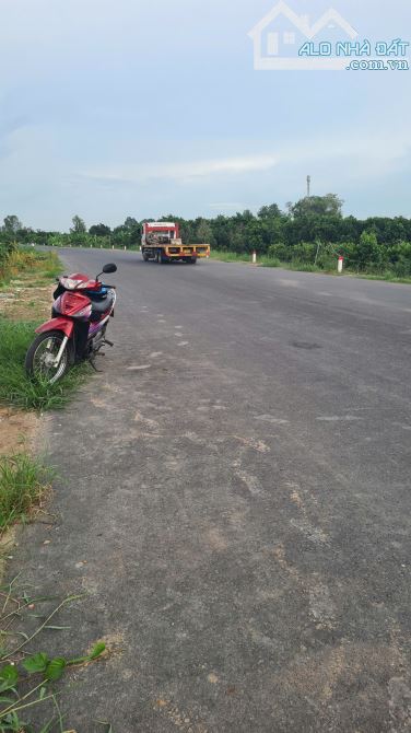 Cần bán khu đất lớn giáp đường tránh QL 30, gần ngã tư giao nhau đường ĐT 846. - 1