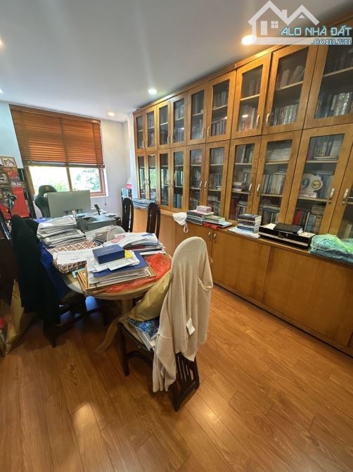 Hiếm - Bán Biệt thự JAMONA HOME RESORT P.Hiệp Bình Phước Tp.Thủ Đức 250m²(10×25) chỉ 19 tỷ - 2