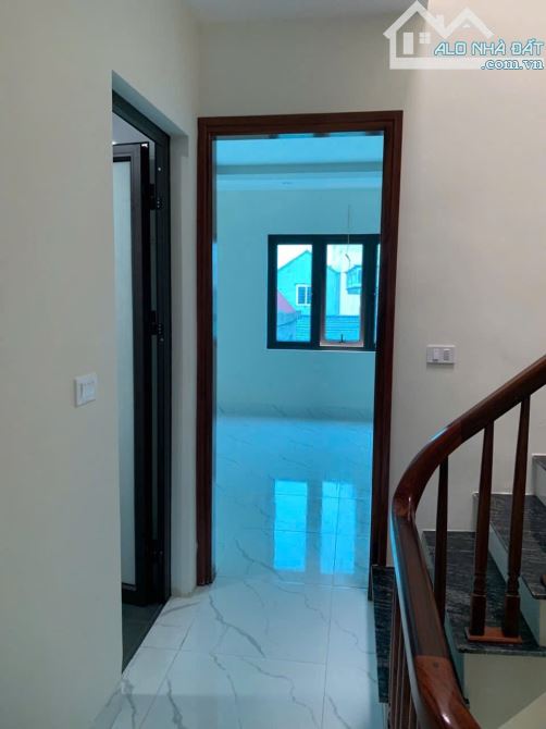 🔥bán nhà 40m2 thôn Nhuệ - Đường thông ô tô đỗ cửa Cách 1 nhà ra hồ gần QL32 chỉ 5,2 tỷ - 2