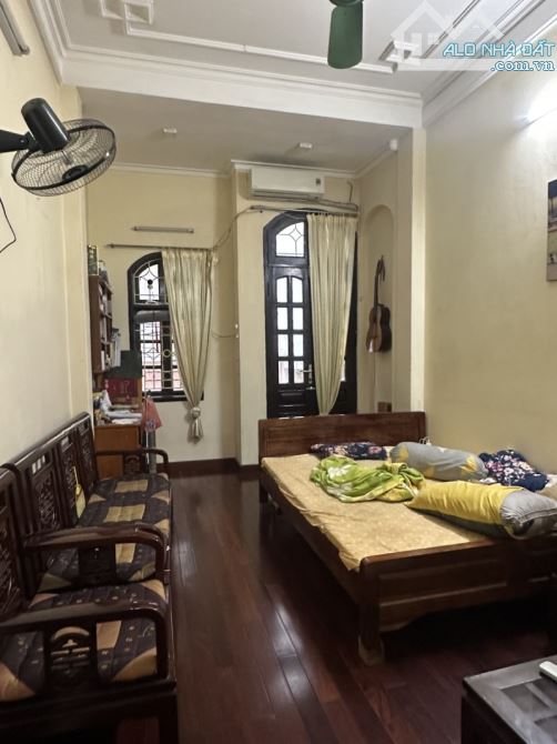 TRẦN QUANG DIỆU – Ô TÔ TRÁNH  -NGÕ THÔNG KINH DOANH – VỈA HÈ – 38M² X 4T – GIÁ CHỈ 17 TỶ - 2