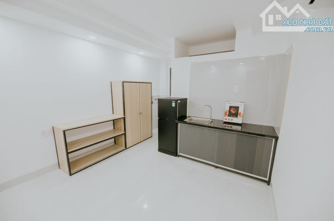 Bán nhà hẻm xe hơi đường Phạm Hùng Phường 4 Quận 8. Nhà thiết kế hiện đại, gần cầu Nguyễn - 2
