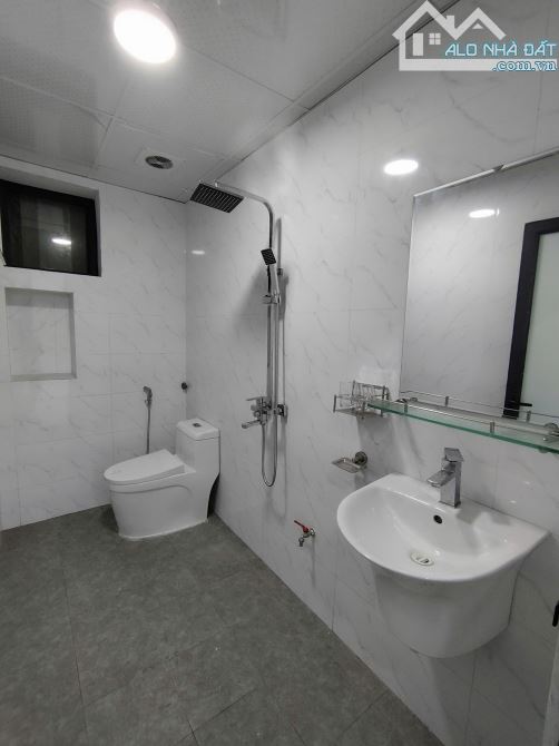 BÁN NHÀ MẬU LƯƠNG – VIEW HỒ – THANG MÁY – MẶT TIỀN 5M – GIÁ NHỈNH 7 TỶ - 2