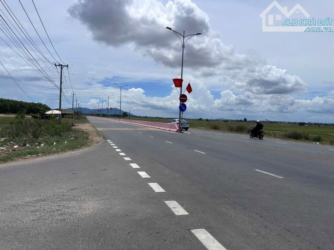 2800m2 góc 2mt đường TL44B kinh doanh mọi ngành nghề - 2