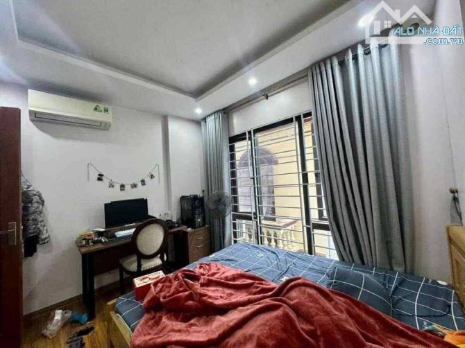 Cần bán nhà phố Yên Hoà 33m2 5 tầng 4 m mặt tiền 7,2 tỷ - 2