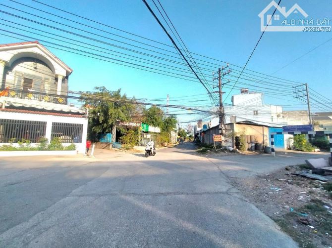 Nhà gần chợ Đông Hòa, phường Đông Hòa, TP Dĩ An. 4 tỷ - 2