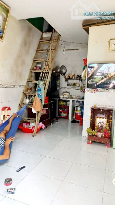 6,8*28- MẶT TIỀN HẺM GẦN KCX TÂN THUẬN QUẬN 7- DÒNG TIỀN 30TR/TH CHỈ 15TỶ3 - 2