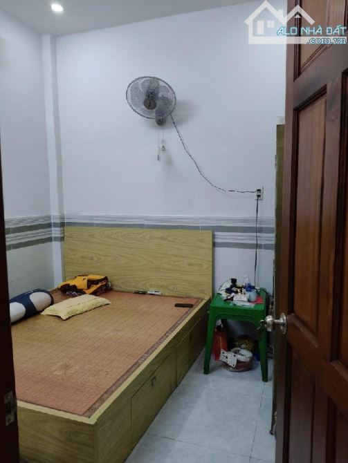 HẺM XE HƠI - NHÀ ĐẸP – Ở NGAY– CÓ PHÒNG NGỦ TẦNG TRỆT – 60M2- 2 TẦNG - 2