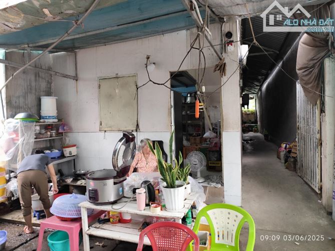 Bán Đất thổ cư  đường VƯỜN LÀI, phường AN PHÚ ĐÔNG,Q12, dt 93,1m².DÒNG TIỀN 7tr/th - 2