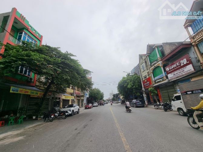 "HÀNG F0"  Trục chính kinh doanh nhỏ lẻ - gần trung tâm TX Quế Võ - Bắc Ninh. DT từ 73m - 2
