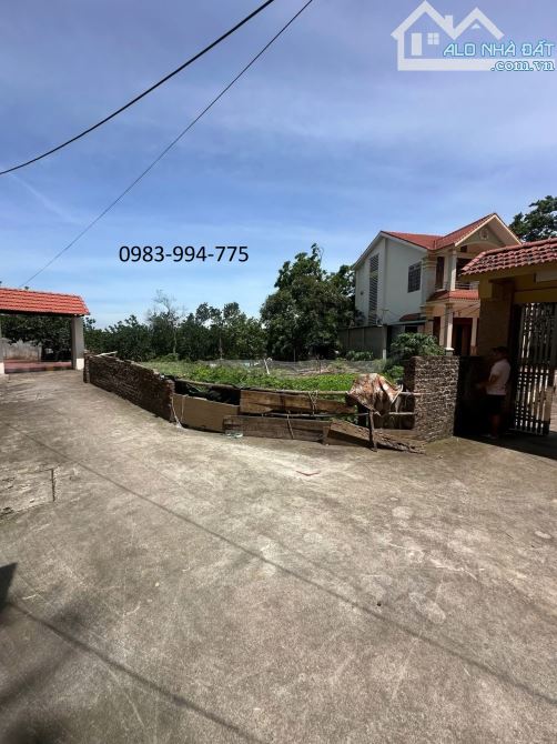 BÁN ĐẤT PHỐ HỒ, THUẬN THÀNH. 52M2 * MT 5,6M * 1,85 TỶ. ĐƯỜNG Ô TÔ, GẦN - 2