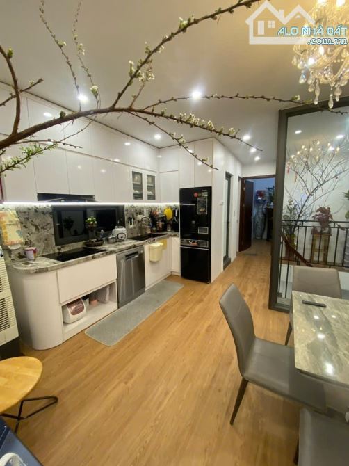 🏡 NHÀ ĐẸP MỚI XÂY HÀM_NGHI – 6 TẦNG THANG MÁY - Ô TÔ ĐỖ CỔNG - CẠNH VIN HÀM NGHI - - 2