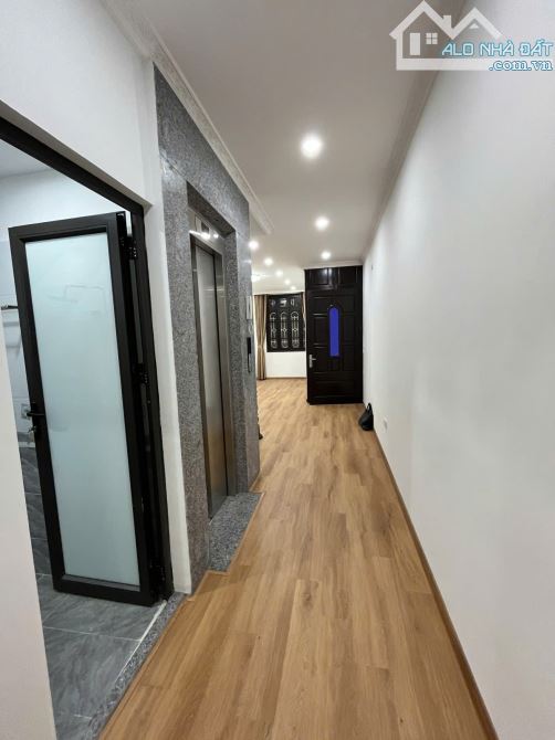 Mặt phố Hồ Tùng Mậu, 68m2, 6 tầng, mặt tiền 5m, thang máy, giá 24.5 tỷ - 3