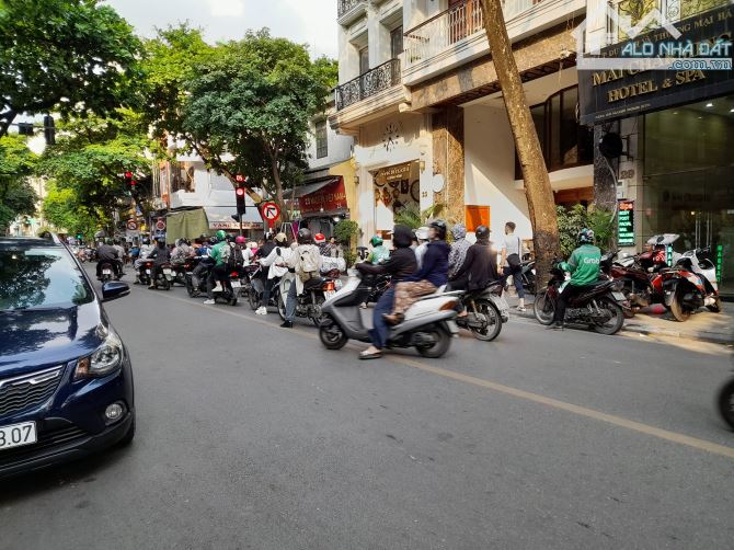 Giá cực rẻ! Mặt phố Hàng Bông mặt tiền rộng sinh lời đẳng cấp phố cổ 266m2 - 519 triệu/m2 - 3