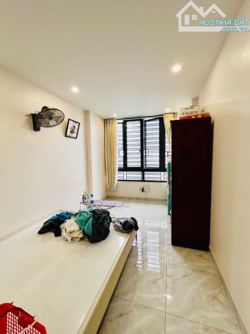 Nhà đẹp hẻm rộng, đường Võ Văn Kiệt, Quận 1👉5 tầng 6pn. 42M2👉 chỉ 8,5 tỷ. - 3