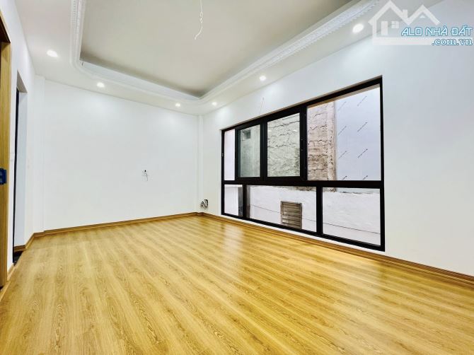 7.X TỶ - NHÀ ĐẸP CỔ NHUẾ, NGÕ RỘNG THÔNG KĐT RESCO, 2 MẶT THOÁNG,40M2 6 TẦNG THANG MÁY - 3