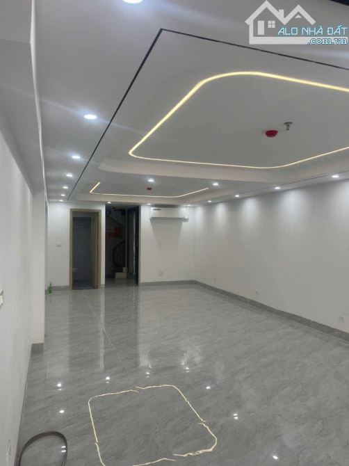 CHO THUÊ NHÀ 4 Tầng KINH DOANH Mặt Phố Đặng Văn Ngữ - Đống Đa - Hà Nội - 3