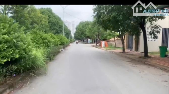 BÁN 124M2 ĐẤT NẰM XÁC BÊN NGÔ CHÍ QUỐC THÔNG RA CHỢ ĐẦU MỐI THỦ ĐỨC- ĐẤT FULL THỔ CƯ ,SỔ H - 3