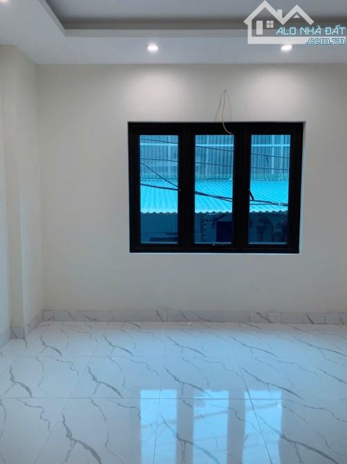 🔥bán nhà 40m2 thôn Nhuệ - Đường thông ô tô đỗ cửa Cách 1 nhà ra hồ gần QL32 chỉ 5,2 tỷ - 3