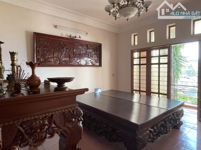 Nhà xây kiểu biệt thự, Thới An 11, Q12. Dt: 8x16,5m.  Sát MT Lê Thị Riêng. - 3