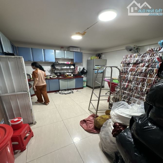 NHÀ MẶT TIỀN ĐÔNG HỒ - KHU VIP CHỢ VÃI TÂN BÌNH - 5 TẦNG - GIÁ 14.X TỶ - 3