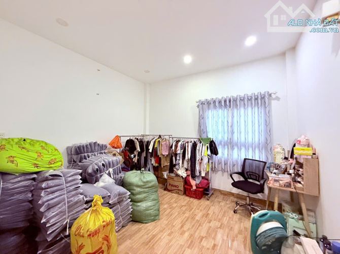 🌷 NHÀ 3 TẦNG  BTCT(CÓ DÒNG TIỀN), hẻm 8m , đường THẠNH XUÂN 52 , phường THẠNH XUÂN,Q12 - 3