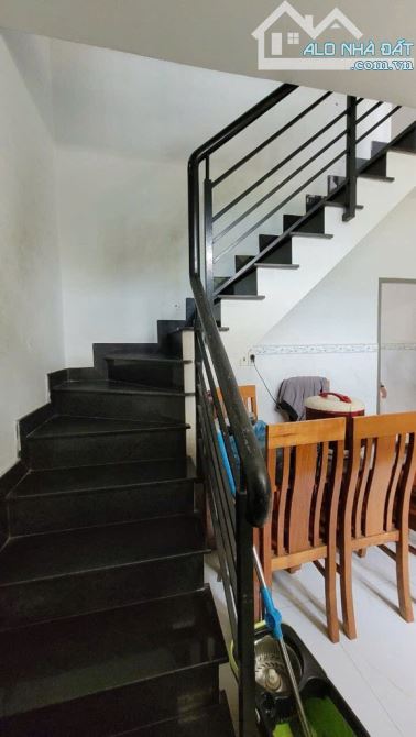 HẺM THÔNG - NHÀ NỞ HẬU - NI SƯ HUỲNH LIÊN TÂN BÌNH  48M2 -2 TẦNG NHỈNH 4 TỶ - 3