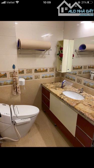 Bán gấp nhà 4 tầng, mặt tiền rộng 4,5m mặt đường Nguyễn Văn Linh, Lê Chân - 3