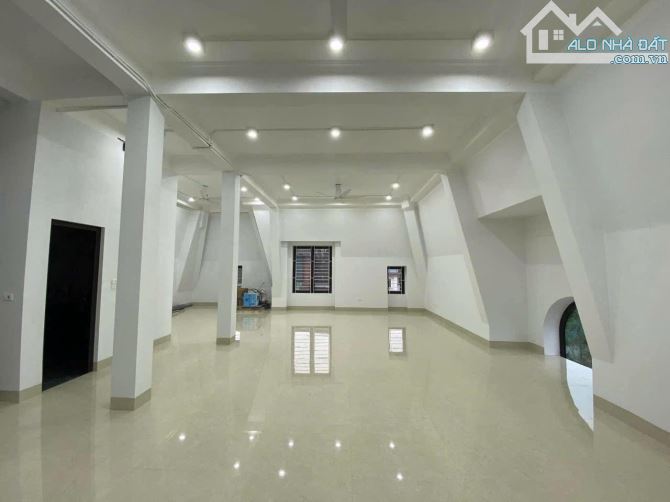SIÊU PHẨM BIỆT THỰ PHỐ SA ĐÔI-ĐẠI MỖ,Ô TÔ TRÁNH KD,VIEW VƯỜN HOA,210MX4T,GIÁ 64,8 TỶ - 3