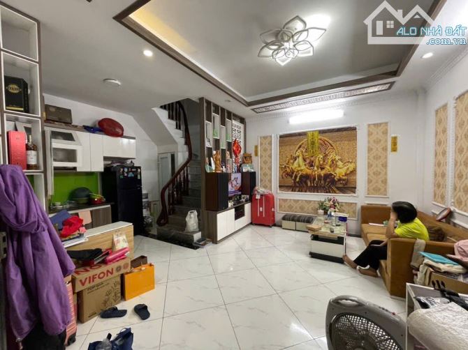 BÁN NHÀ TRUNG TÂM HOÀNG MAI, Ô TÔ ĐỖ CỔNG, Ở LUÔN, DÂN TRÍ CAO GIÁ CHỈ 6,7 TỶ - 3