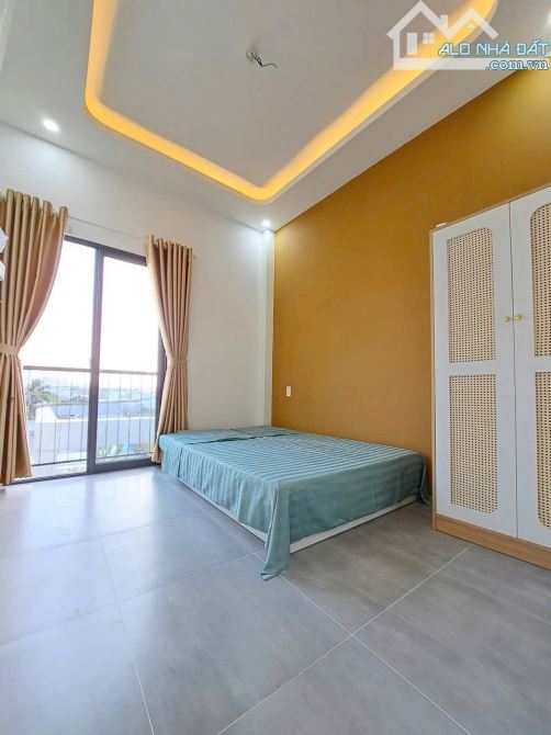 Căn Hộ Dịch Vụ + 3 Lầu, Hẻm Ô Tô – gần Hoàng Diệu 2– Giá 22 Tỷ - 1