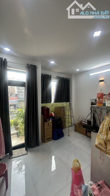 Bán nhà mặt tiền đường Dương Quảng hàm phường 6 quận gò vấp - 3