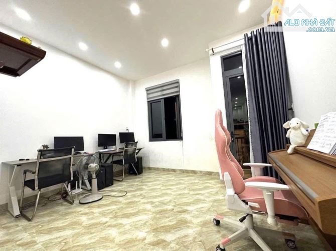 CHỈ 7. x tỷ - KIM NGƯU - LÔ GÓC - 46m - NỘI THẤT GIÁ TRỊ MÊ - 3