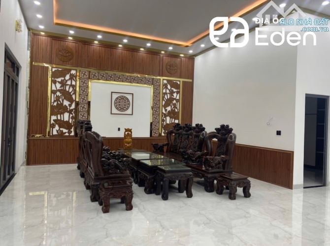 Biệt thự có Hồ Bơi cách BV Y Dược 4km - 3