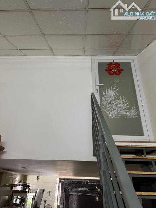 Gấp Bán nhà  măt tiền lê thi hà hóc môn 12 x29 - 2