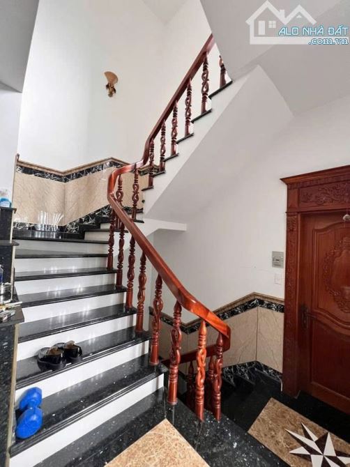 Nhà bán đường Cống lỡ. Q Tân bình. DTSD 93m2, 4 tầng , giá 15,5 tỷ - 4