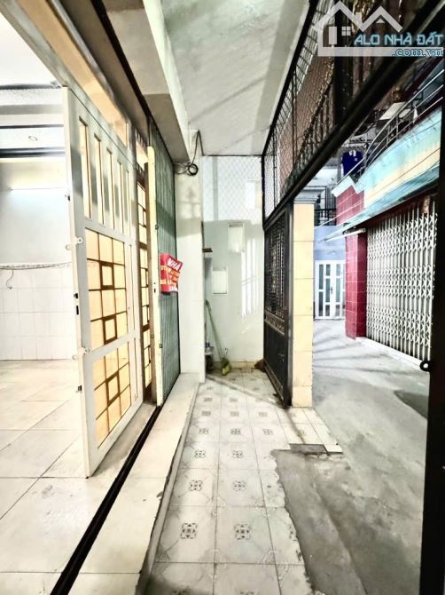 Bán nhà gần bến Bình Đông, Hoài Thanh, Quận 8, (5x9m) 45m2, 2 tầng, nhỉnh 4 tỷ - 4